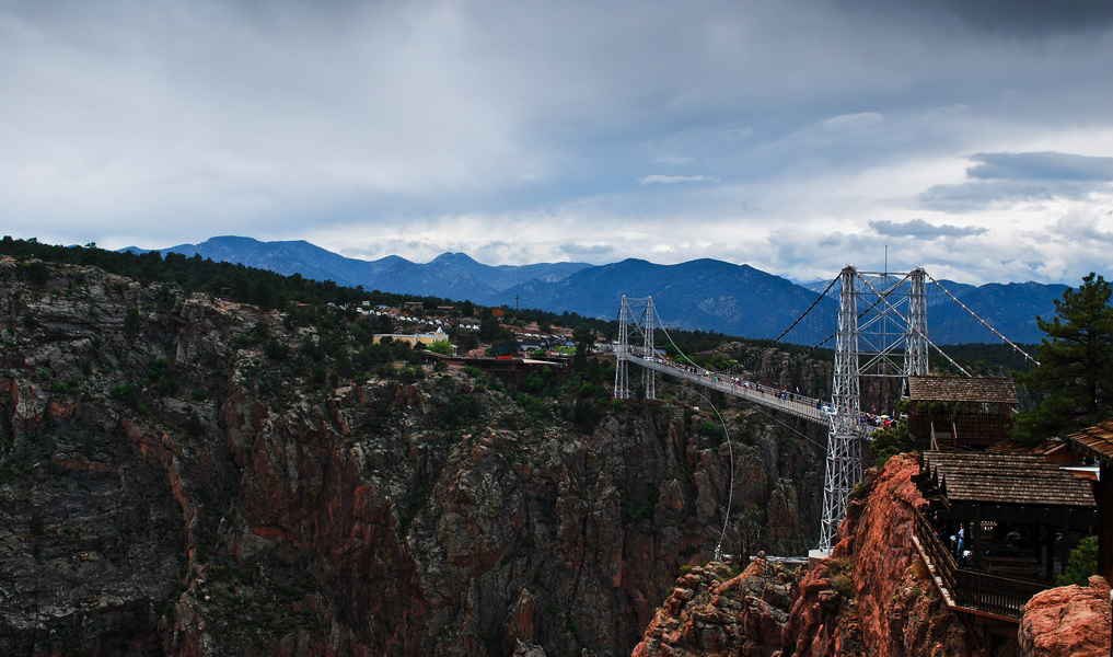 http://www.flickr.com/photos/vgunda/3600030926/ The Royal Gorge Bridge