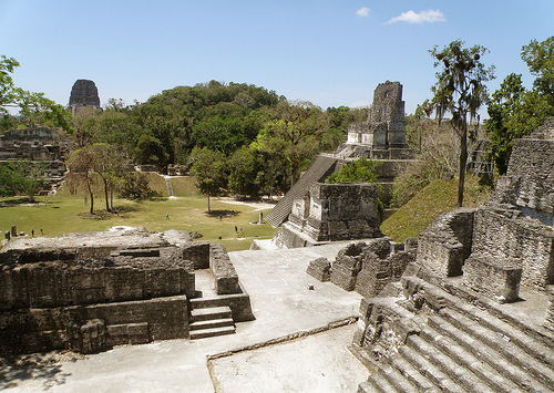 Tikal Plaza flickr-photos-dennissylvesterhurd